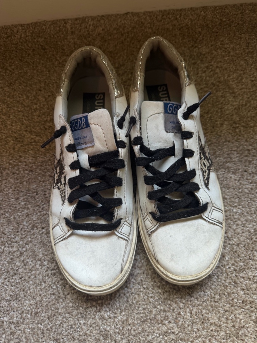 Golden Goose White Sneakers with Black Laces and Metallic Heel - Picture 1 of 4